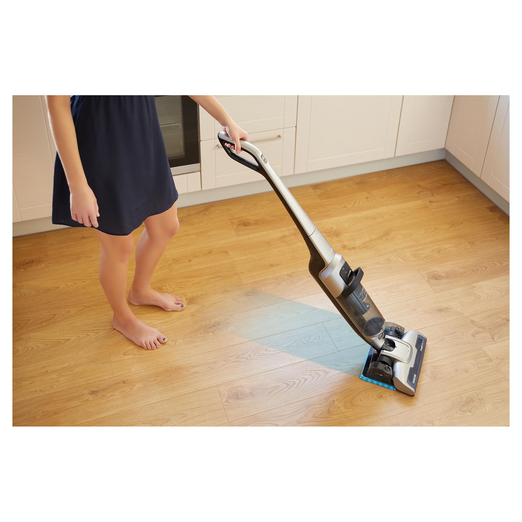 Thomas multi cyclone pro 14. Топ вертикальных моющих пылесосов. Вертикальный пылесос рейтинг лучших. Пылесос philips fc 7088/01. Philips fc6405 powerpro aqua.